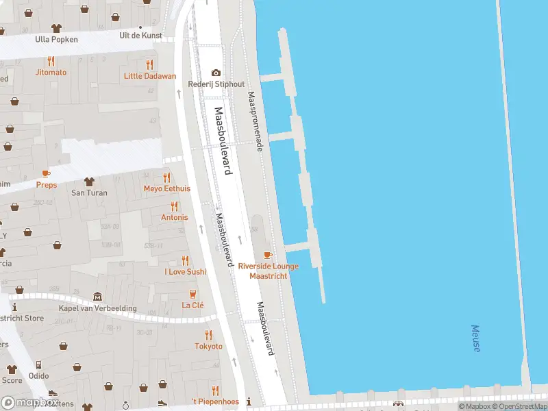 Politie naar de Maasboulevard in Maastricht vanwege aanrijding met letsel