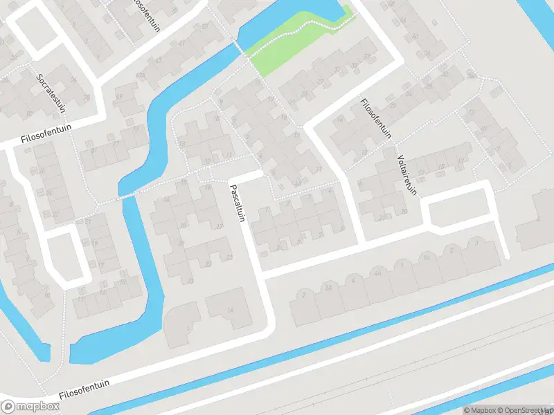 Ambulance met grote spoed naar de Pascaltuin in Capelle aan den IJssel