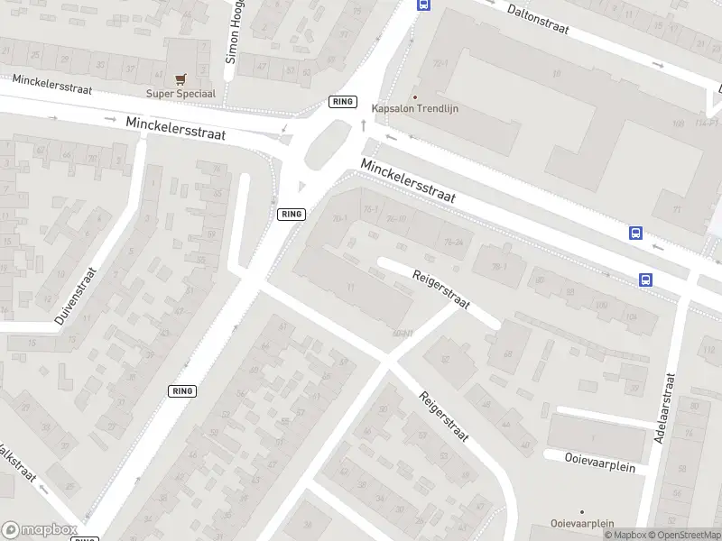 Brandweer met grote spoed naar de Röntgenstraat in Hilversum vanwege reanimatie