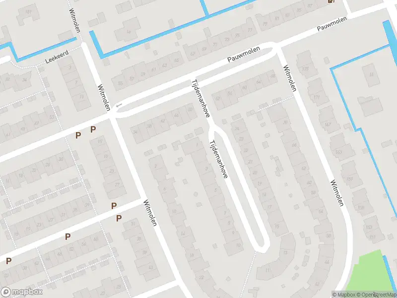 Ambulance met grote spoed naar de Tijdemanhove in Delfgauw