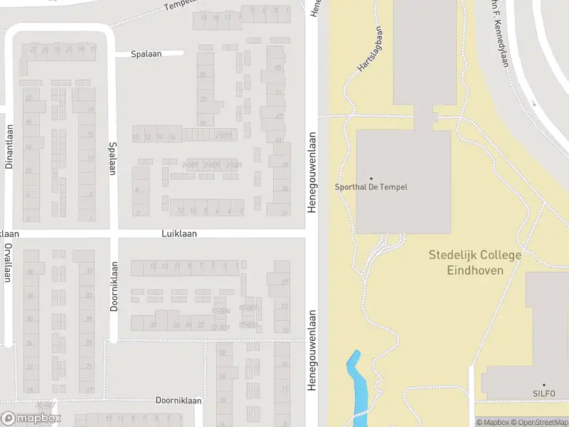 Politie naar de Henegouwenlaan in Eindhoven vanwege ongeval met letsel