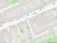 Ambulance met grote spoed naar de Anna van den Vondelstraat in Amsterdam