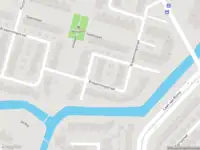 Ambulance met grote spoed naar de Crusadestraat in Alkmaar