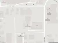 Brandweer met grote spoed naar de Industriepark in Leek vanwege gebouwbrand