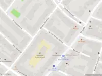 Ambulance met grote spoed naar de Van den Hoonaardstraat in Rotterdam