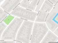 Brandweer met grote spoed naar de Schwartzenberghstraat in Sneek vanwege gebouwbrand