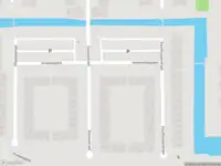 Ambulance met grote spoed naar de Voorthuizenstraat in Amsterdam