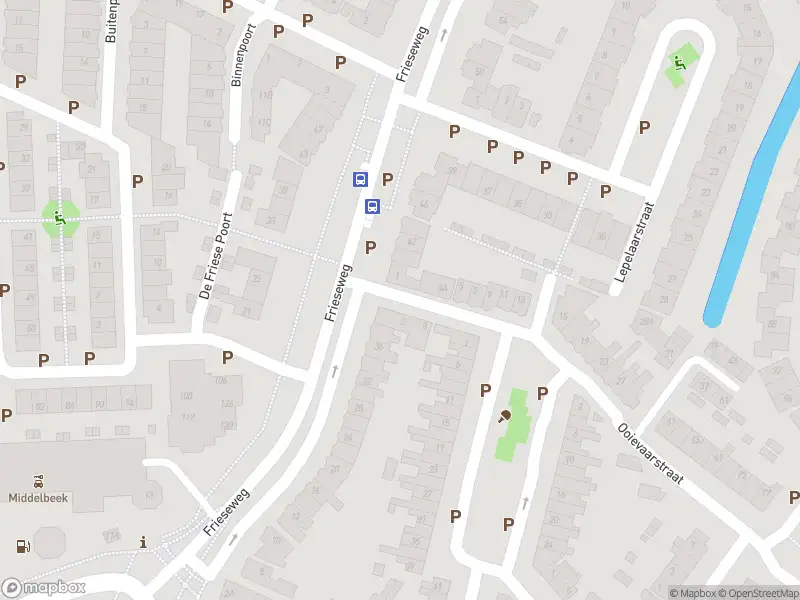 Ambulance met grote spoed naar de Ooievaarstraat in Alkmaar