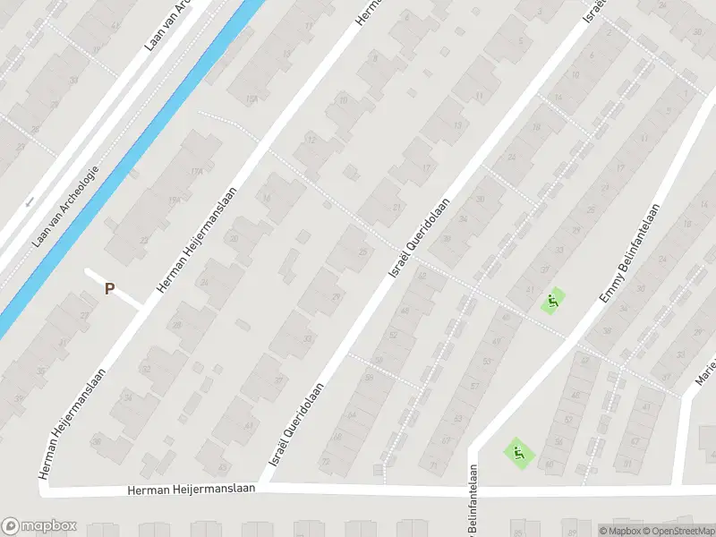 Ambulance met grote spoed naar de Herman Heijermanslaan in Beverwijk