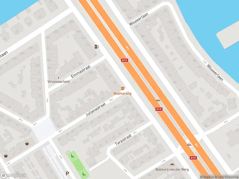 Ambulance met gepaste spoed naar de Parallelstraat in Rotterdam