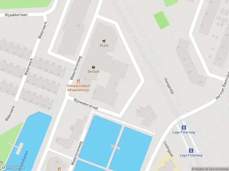 Brandweer met gepaste spoed naar de Rijnwaterstraat in Rotterdam