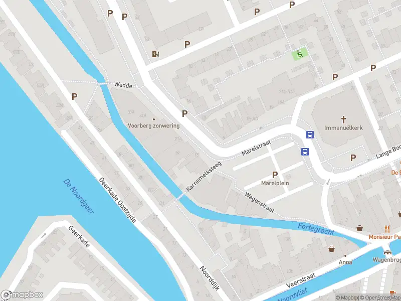 Brandweer met gepaste spoed naar de Wagenstraat in Maassluis