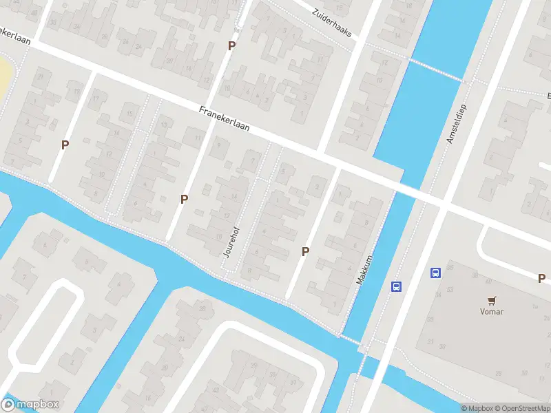 Ambulance met gepaste spoed naar de Jourehof in Volendam