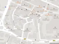 Ambulance met grote spoed naar de Kerkdwarspad in Zandvoort