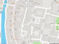 Ambulance met gepaste spoed naar de Achtererf in Schiedam