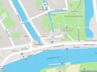 Brandweer met gepaste spoed naar de Punt in Gouda vanwege afgaan automatisch brandalarm