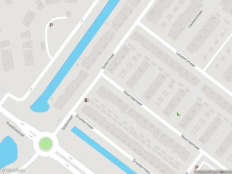 Ambulance met grote spoed naar de Hoornsemeer in Zoetermeer