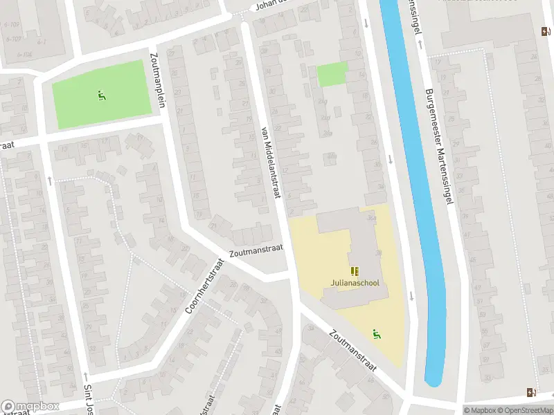 Ambulance met gepaste spoed naar de Van Middelantstraat in Gouda