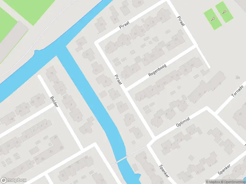 Ambulance met grote spoed naar de Piraat in Medemblik