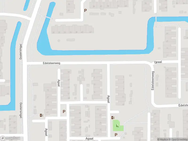 Ambulance met grote spoed naar de Agaat in Berkel en Rodenrijs