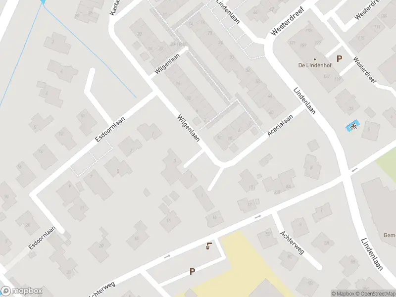 Ambulance met grote spoed naar de Wilgenlaan in Lisse