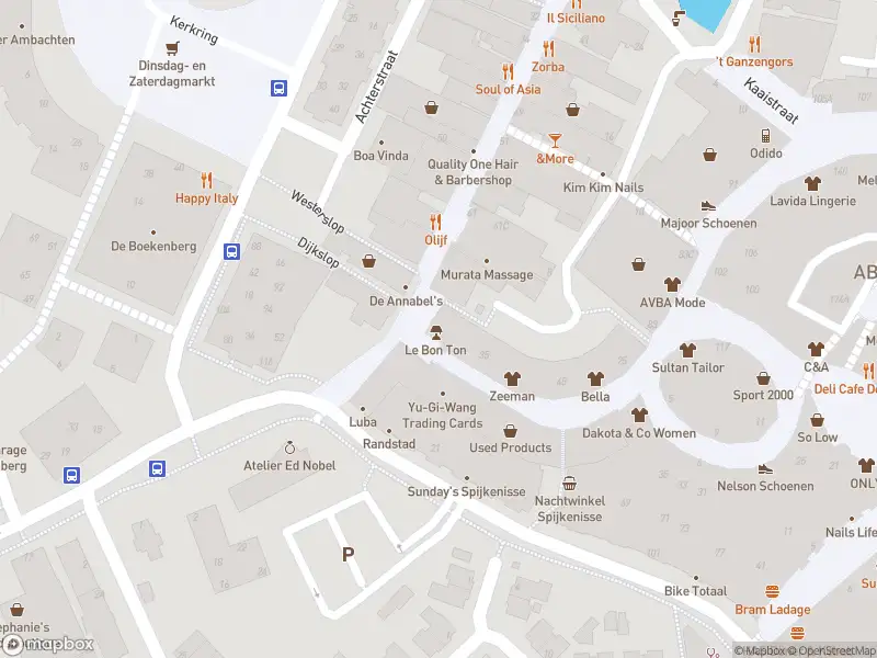 Ambulance met gepaste spoed naar de Nieuwstraat in Spijkenisse