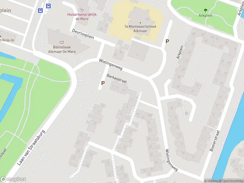 Ambulance met grote spoed naar de Barkasstraat in Alkmaar