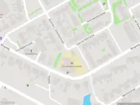 Ambulance met gepaste spoed naar de Claes van Kietenstraat in Spaarndam