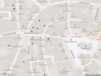 Politie naar de Oude Markt in Enschede