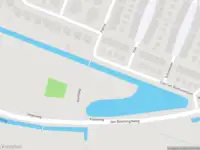 Ambulance met gepaste spoed naar de De Drieburg in Ouderkerk aan de Amstel