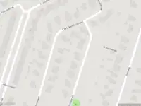 Brandweer met gepaste spoed naar de A. Jacobsstraat in Groningen vanwege een liftopsluiting