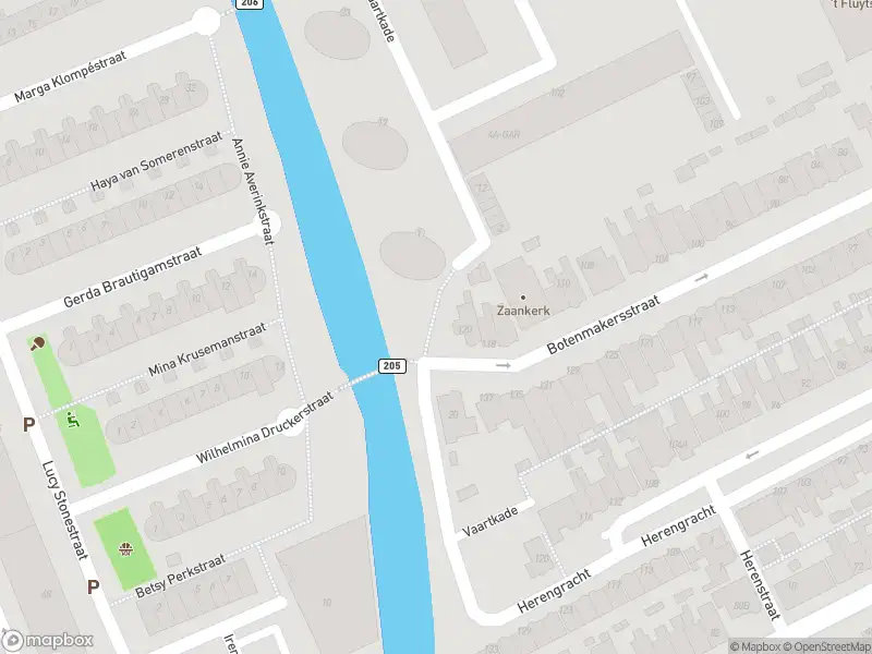 Ambulance met grote spoed naar de Vaartkade in Zaandam