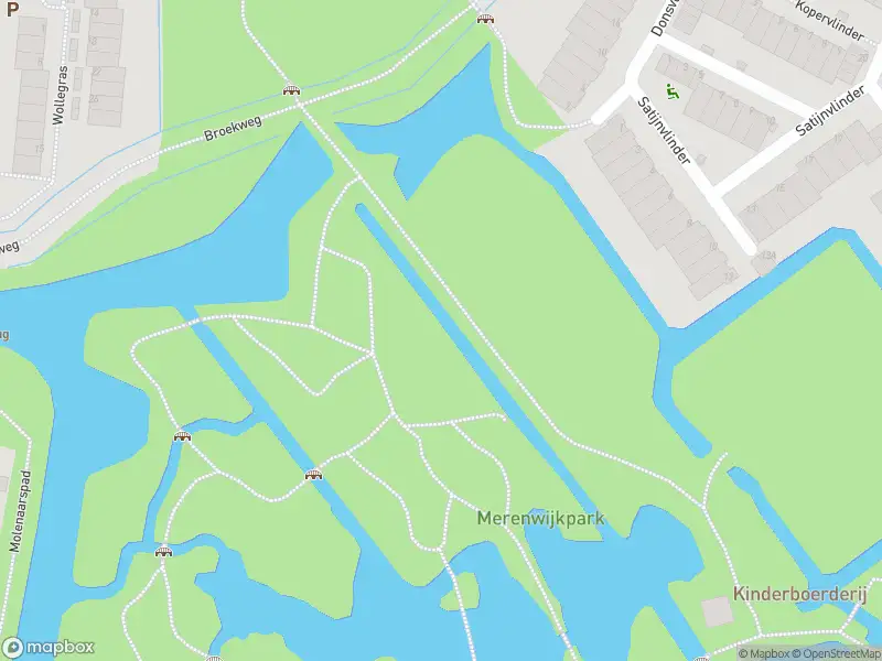 Ambulance met gepaste spoed naar de Mussenplaats in Leiden