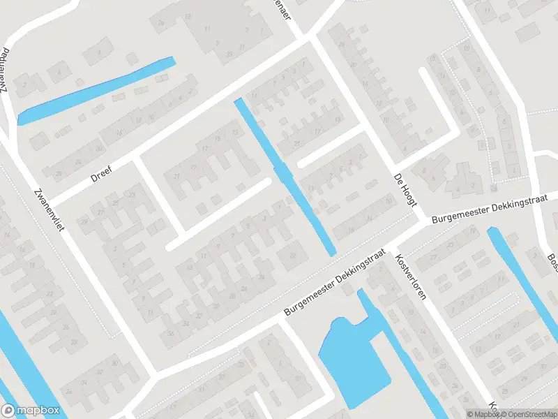 Ambulance met gepaste spoed naar de Dreefstraat in Streefkerk