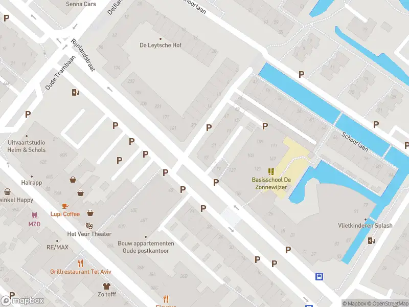 Ambulance met grote spoed naar de Landscheidingstraat in Leidschendam