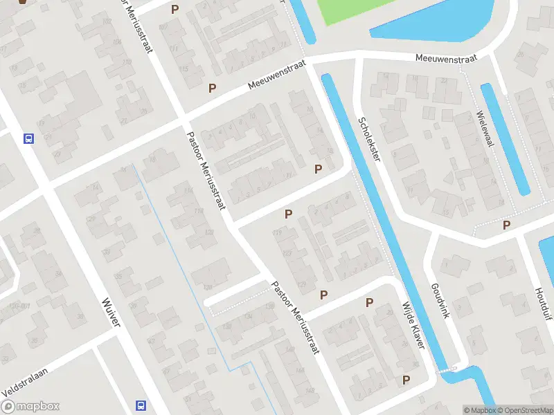 Ambulance met grote spoed naar de Merelstraat in Spanbroek