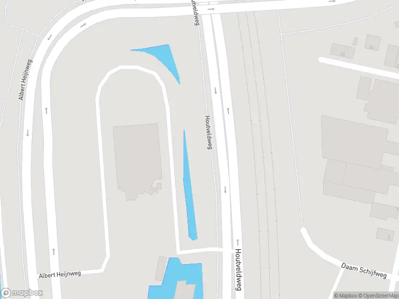 Ambulance met gepaste spoed naar de Albert Heijnweg in Zaandam