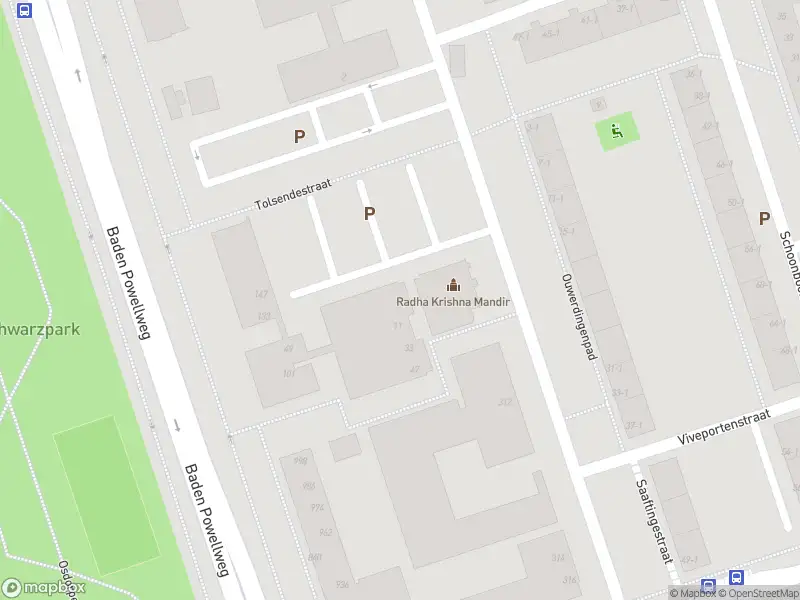 Ambulance met grote spoed naar de Valkenisseweg in Amsterdam