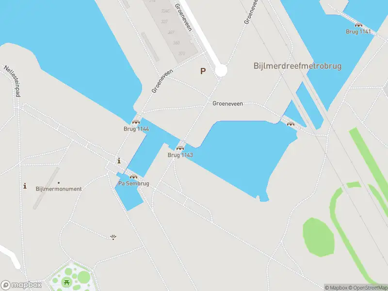 Ambulance met grote spoed naar de 's-Gravendijkdreef in Amsterdam