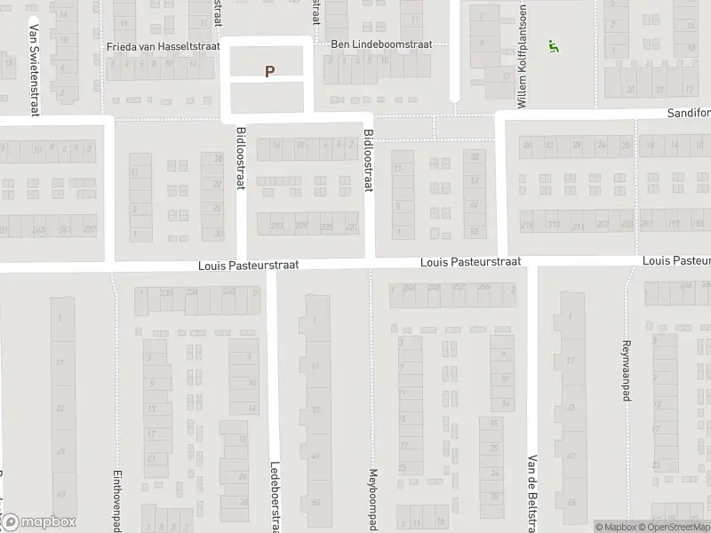 Brandweer met grote spoed naar de Ekamastraat in Haarlem vanwege stankoverlast