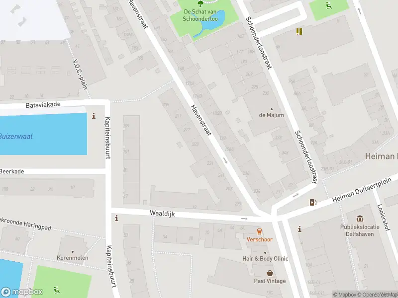 Ambulance met gepaste spoed naar de Havenstraat in Rotterdam