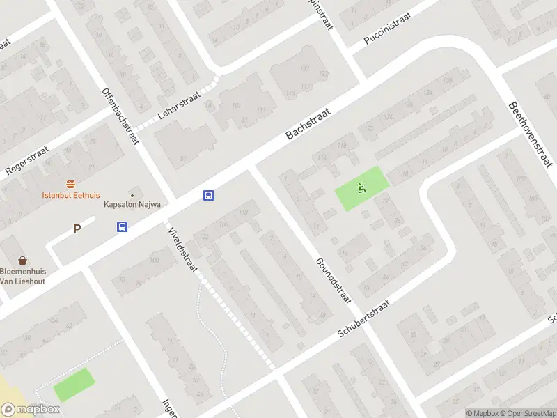 Ambulance met grote spoed naar de Gounodstraat in Heemskerk