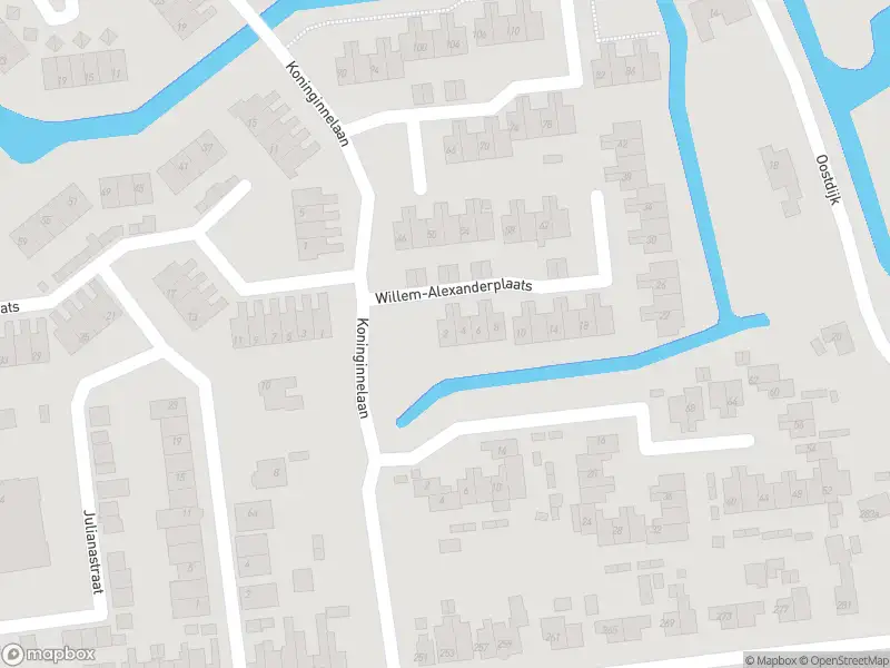 Ambulance met grote spoed naar de Willem-Alexanderplaats in Hellevoetsluis