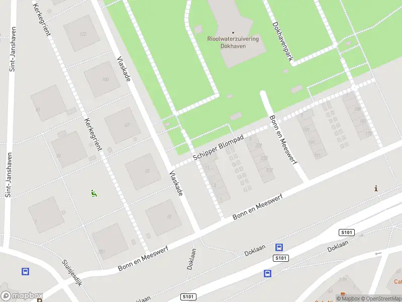 Ambulance met grote spoed naar de Bonn en Meeswerf in Rotterdam