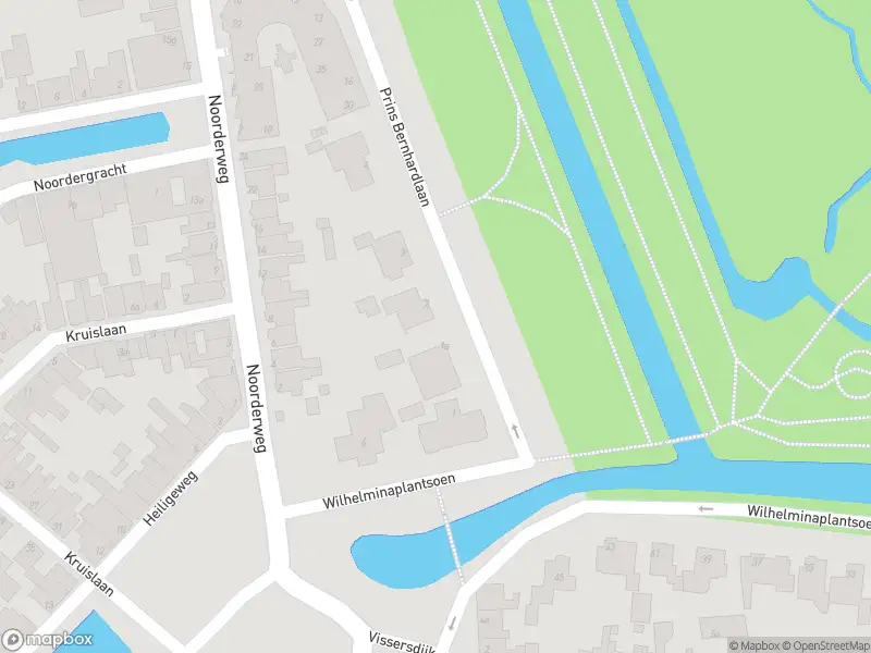 Ambulance met gepaste spoed naar de Prins Bernhardlaan in Enkhuizen