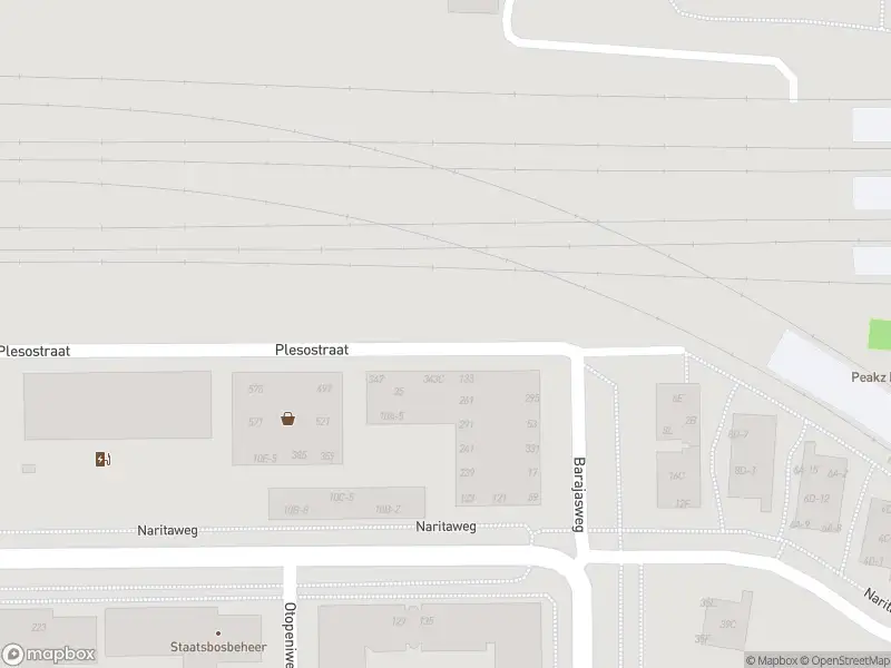 Ambulance met grote spoed naar de Orlyplein in Amsterdam