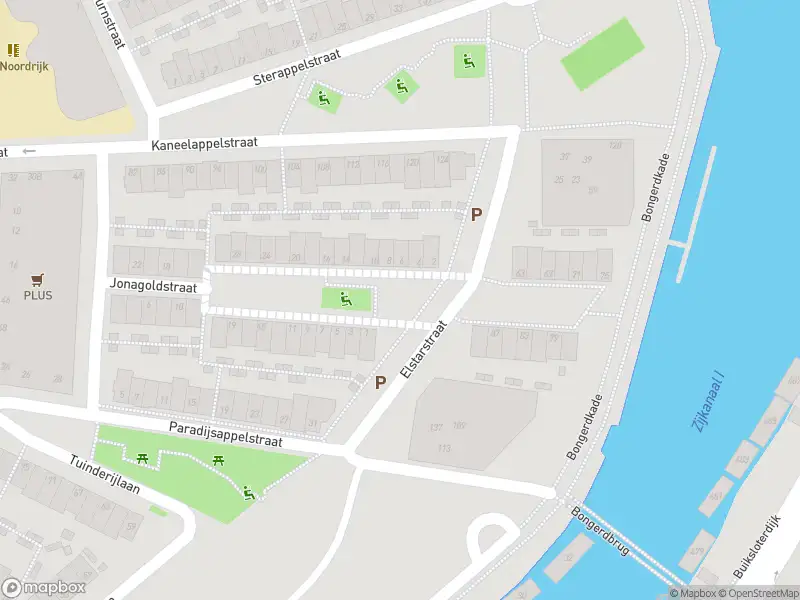 Ambulance met grote spoed naar de Jonathanhof in Amsterdam