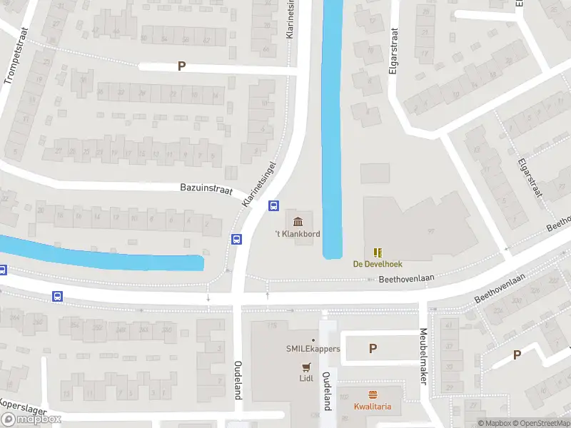 Ambulance met grote spoed naar de Beethovenlaan in Zwijndrecht