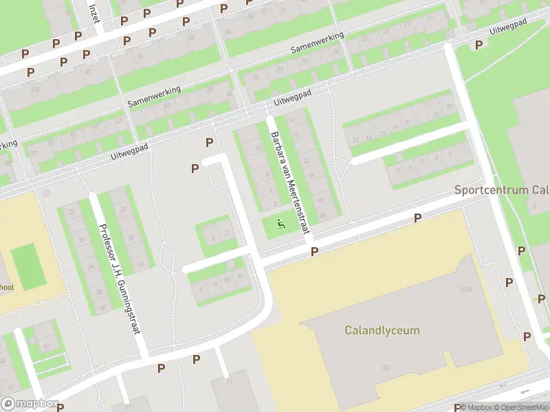 Brandweer met grote spoed naar de Barbara van Meertenstraat in Amsterdam vanwege middelgrote brand