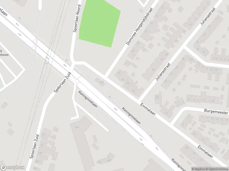 Ambulance met gepaste spoed naar de Koninginnelaan in Roermond